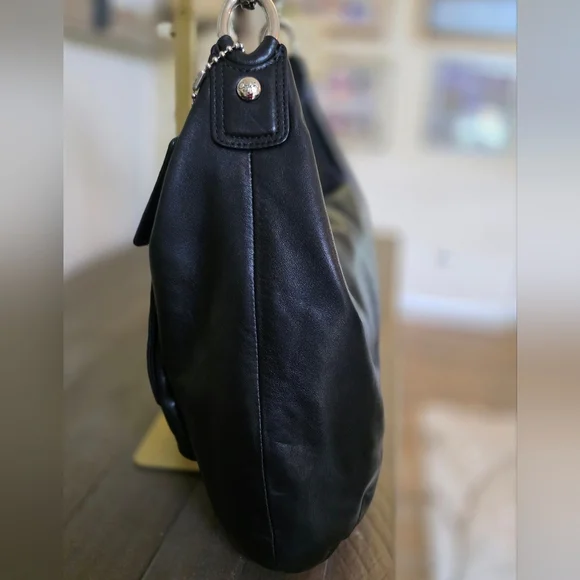 Coach Black Leather Kristen Hobo Bag With Crossbody Strap & Unbranded Charm - Picture 7 of 16